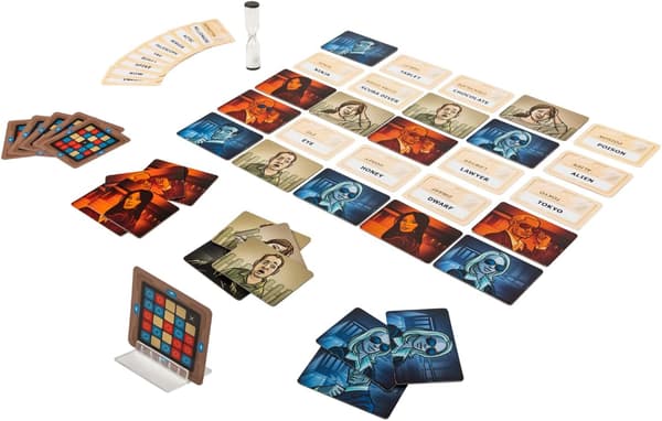 Codenames | Selskapsspill | Alder 10+ | 2-8 Spillere | 15 Minutters Spilletid