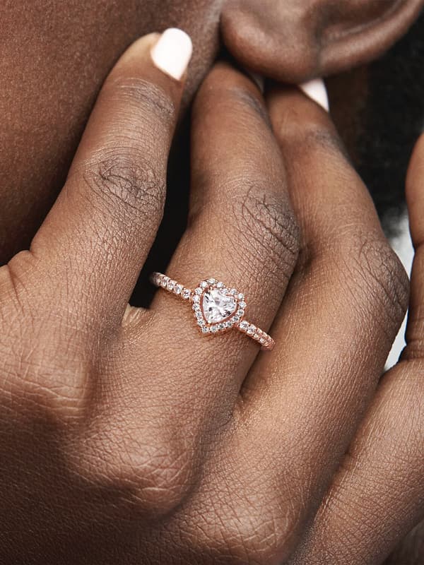 Pandora - Glitrende Elevated Heart Ring - 14k rosegullforgylling Circumference: 50mm