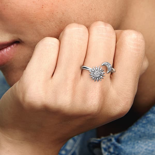 Pandora - Lysfangende ring - Sterling sølv Circumference: 58mm