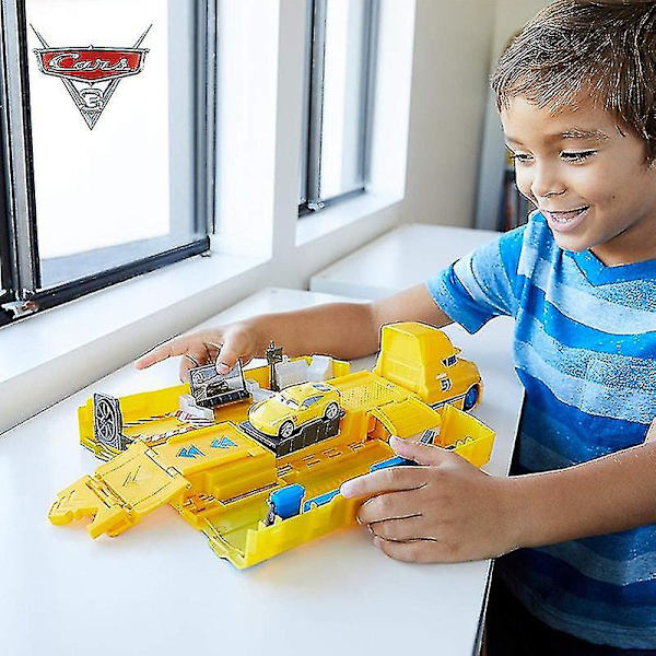Pixar Cars 3 -auto, lelut pojille, Salama McQueen Cruz Ramirez Myrsky Jackson Mack Haouler, Muodonmuutoskuljetin - Paineen alaisena ja Leluauton 10