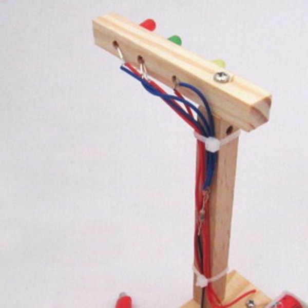 Självmonterad trä trafikljus modell Vetenskap Teknik Utbildning Barnleksak Kaesi