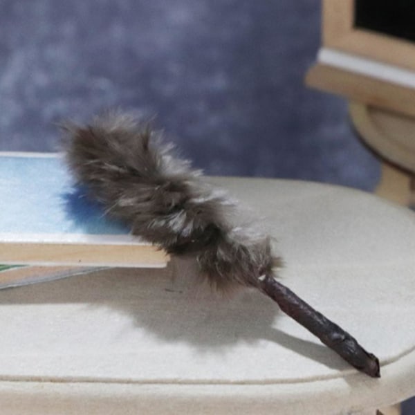 Dollhouse Feather Duster Simulering Rengöringsverktyg Modell Leksak Miniatyr 1/12 Skala Feather Duster För Scen rekvisita
