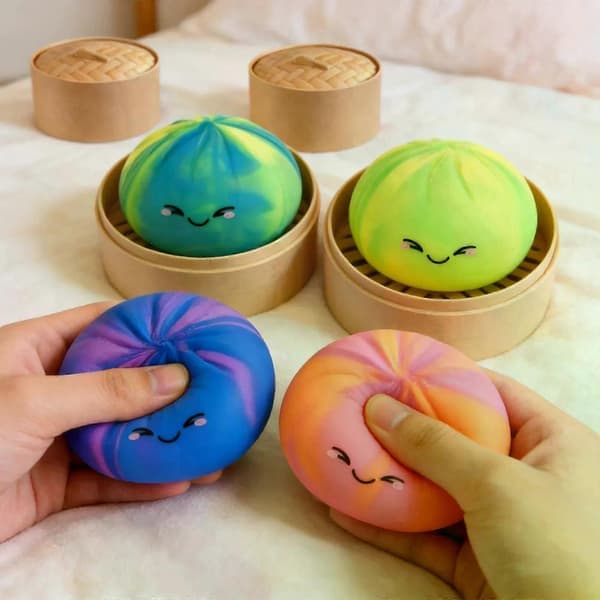 Regnbue Dumpling Squishies, 2026 Nye Dumplings Stressbolde Fidget Sansebolde, Dumpling Klemme Dejbold Stresslindring til Voksne Blå-violet