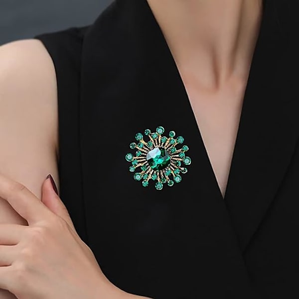Vintage Simulerad Smaragd Blomma Brosch Pin för Kvinnor Flickor Rhinestone Kristall Floral Laple Pin Clip Tröja Halsdukar Jackor Sjal Klänning