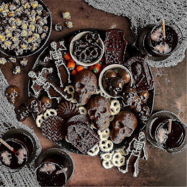 Ware Halloween -leivontavälineet, Haunted Skull Cakelet -vuoka, pronssi-yujia