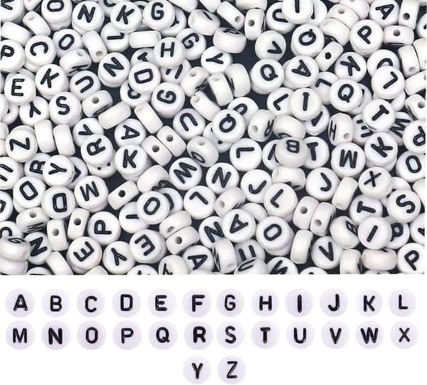 DIY - Perleboks - Bogstavperler - 1400 stk + Elastisk tråd Vit white