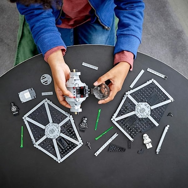 Star Wars Imperial TIE Fighter 75300 Byggset; Fantastisk Byggleksak för Kreativa Barn, (450 Stycken) - Perfekt