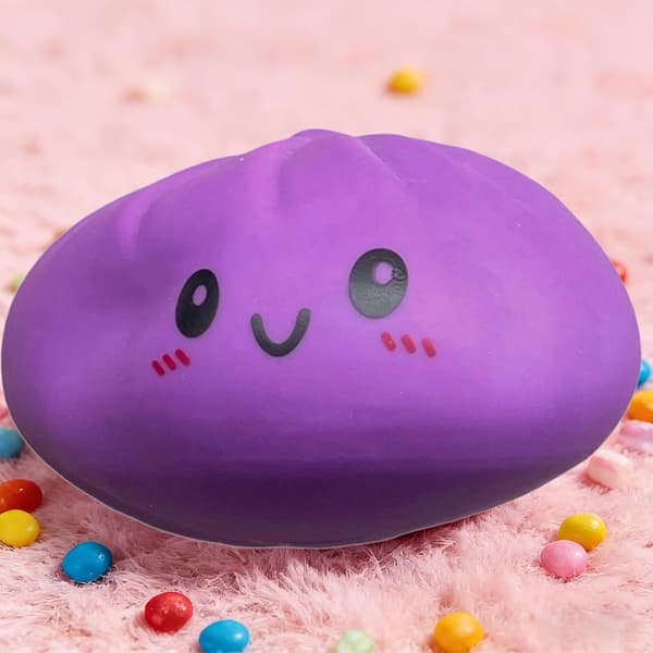 Suuri pulla Squishy, Söpö ahdistusta lievittävä Fidget-lelu, Pehmeä puristuslelu aikuisille White