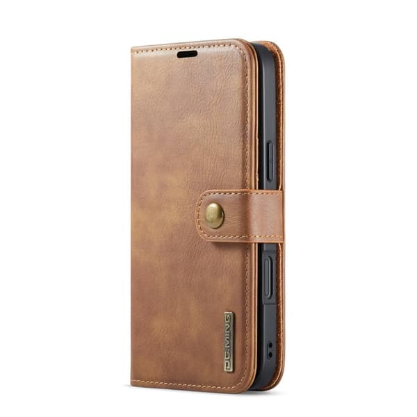 iPhone 17 Leather Case with Crazy Horse Texture and Detachable Magnet