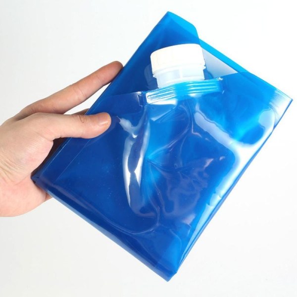 Utomhus Bärbar vattenpåse i plast med hopfällbar behållare Blue 5L With faucet