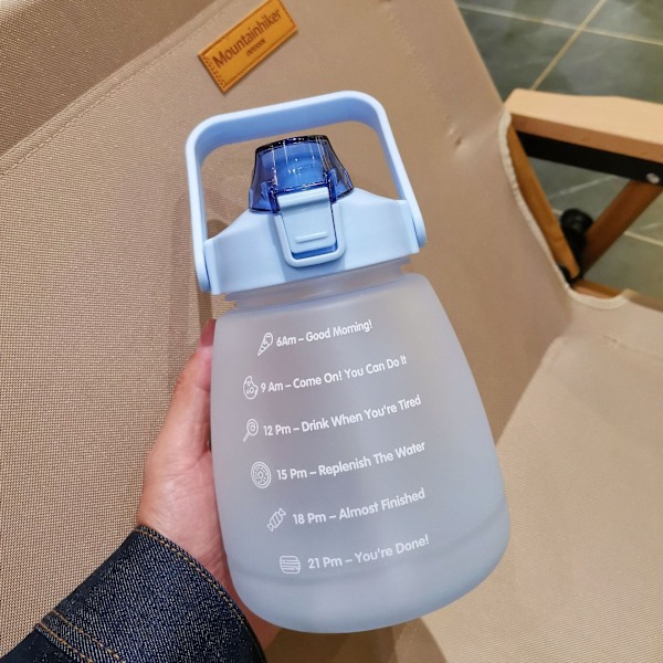 vesipullo iso urheilu oljilla juomapullo 1,1L blå