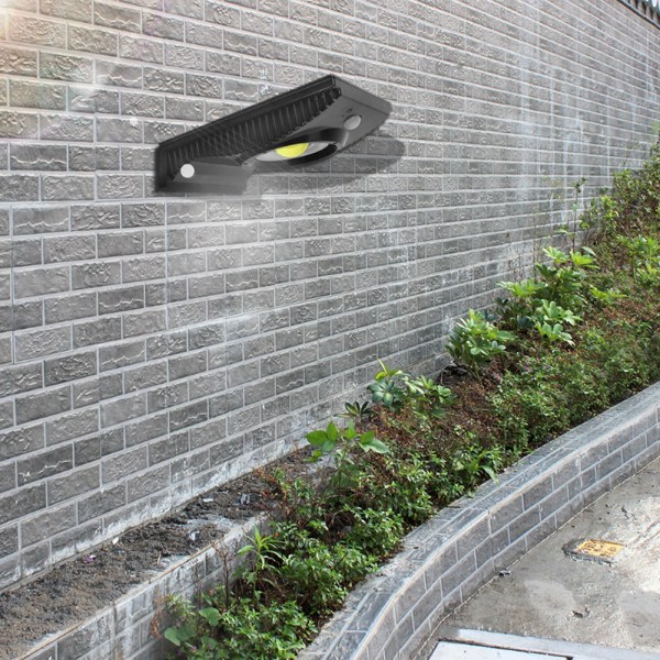 Vattentät Garden Yard Soldriven utomhussensor LED-ljus Landskapsvägglampa
