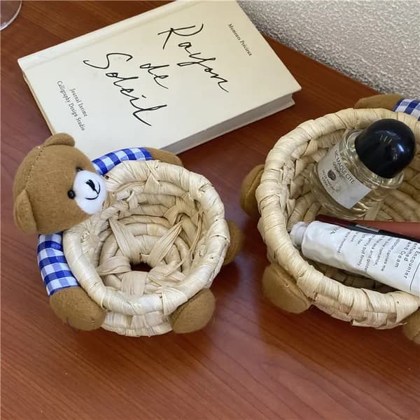 Set of three hand-woven bear straw baskets, creative storage basket for home decoration