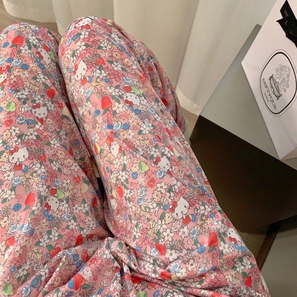 Tecknad HelloKitty Milk Silk pyjamas och Sommartunn skydd mot bett för Man kvinnor A XL