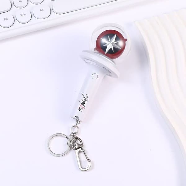 K-pop Stray Kids Lightstick Ver.1 MANON SOPHIA DANIELA LARA MEGAN YOONCHAE Håndlampe, Glødelysstav, Blitzlampe