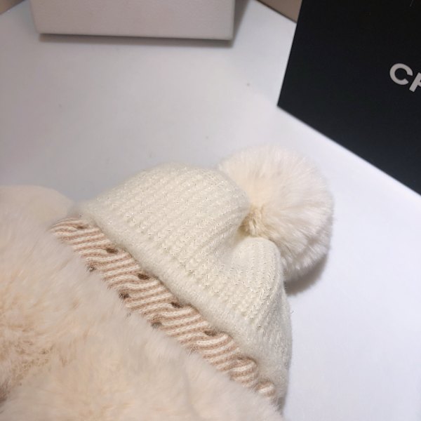 Scarf handskar hatt mjuk vadderad sjal kvinnor vinter utomhus värme（vit） Stickad mössa dam vinter varm mössa mössa handskar och halsduk Set vit