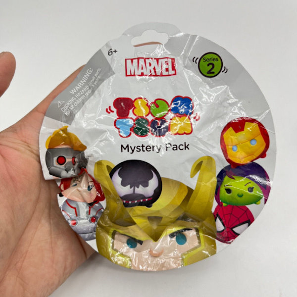 Marvel Avengers säsong 2 Originalförpackning Korthållare Överraskning Blind Bag Bordsplatta Arrangemang Staplare 1 pack