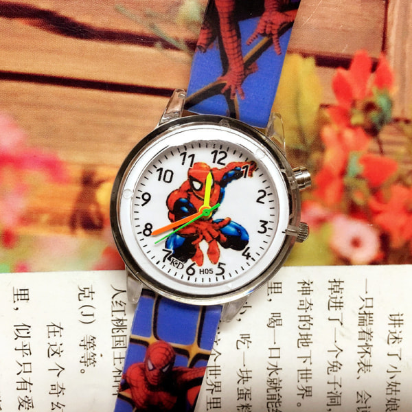 Blinkende Lys Spiderman Armbåndsur Børn Drenge Nat Lysende Ure (blå)