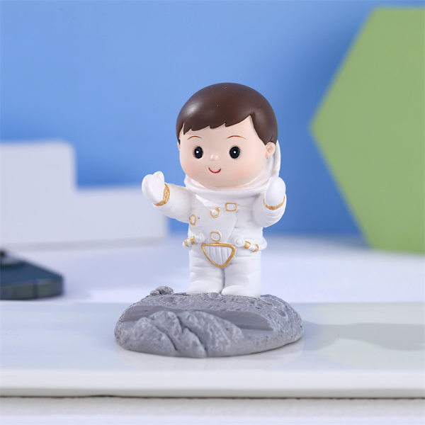 2 Astronaut Mobiltelefonholder Resin Materiale Håndlavede Håndværk Bilpynt Auto Tilbehør Dekoration 8cm