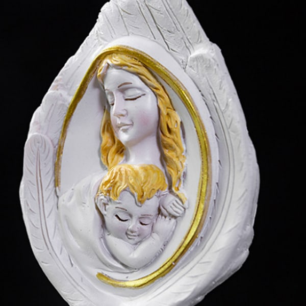 Heliga föremål Sacred Heart Baptist Church levererar kreativa prydnader i harts (mor och son)