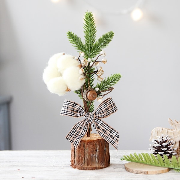 25CM Kunstigt Mini Juletræ, Bordplade Juletræ