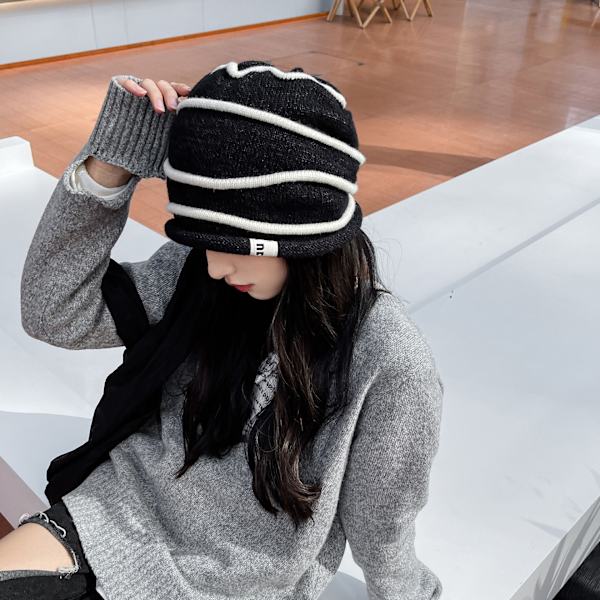 Höst och vinter förtjockad vindtät hörselskydd ullmössa thermal cap stickad cap utomhus (beige)