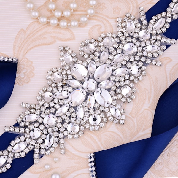 Europeiska och amerikanska bröllopsklänningar Strass Klänning Accessoarer Band Brudbälten Svarta bälten Silver Strass