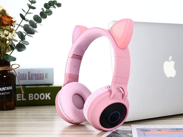 BT028 Kattöron Bluetooth Headset Luminous Trådlöst Headset Stereo Sportheadset