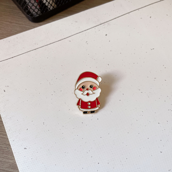 Julbrosch original söt jultomte älgmärke studenter män och kvinnor semester presentväska tillbehör ca 1,5*2,8cm