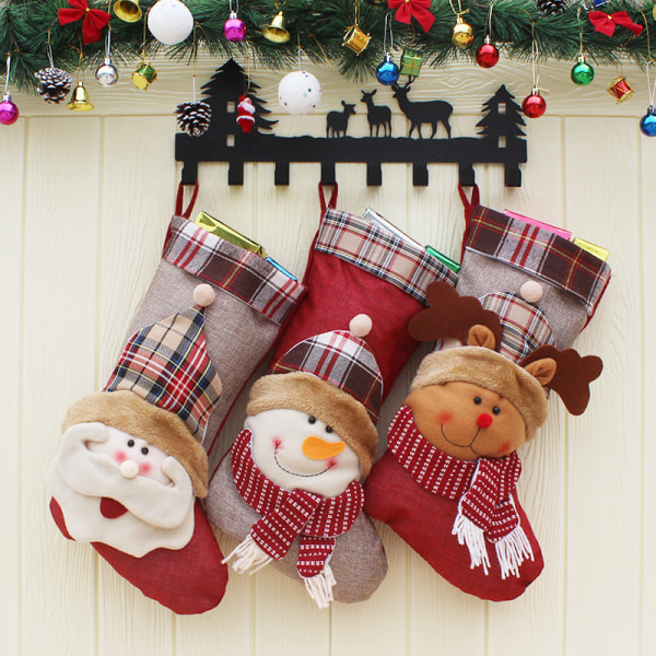 Snowman julstrumpor st 18" 3D plysch söt jultomte Snowman julgran strumpor dekoration med hängande öglor