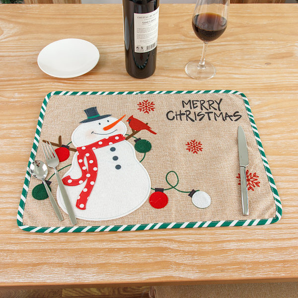 1 stk. Juledekoration Tegneserie Broderi Borddækkeserviet Varmeisolerende Pude Juleborddækkeserviet Dekorative Artikler (Stil 2)