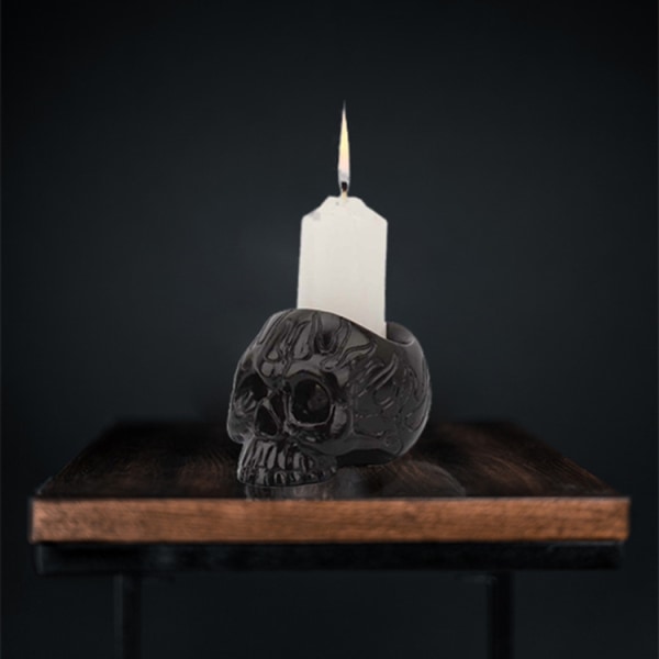 Flame svart liten dödskalle ljusstake Europeiska och amerikanska kreativa hem skräck retro dödskalle mini harts ornament Halloween