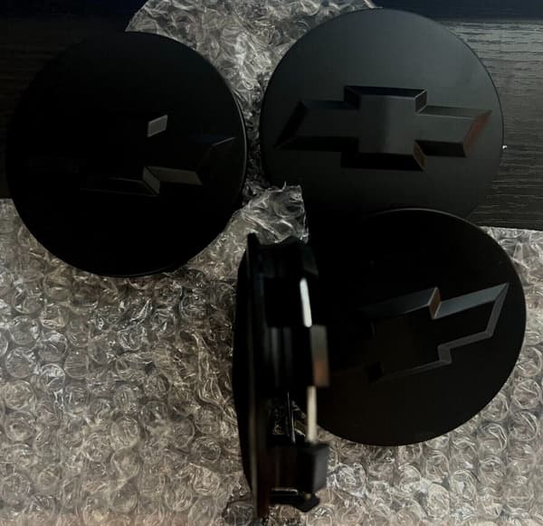 4 MATTE SORTE FÆLGCENTERKAPSLER TIL CHEVY SILVERADO SUBURBAN TAHOE 83MM