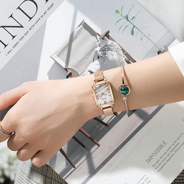 2-delad watch i legering mesh bälte liten vit watch kvartsklocka med fyrkantigt huvud watch