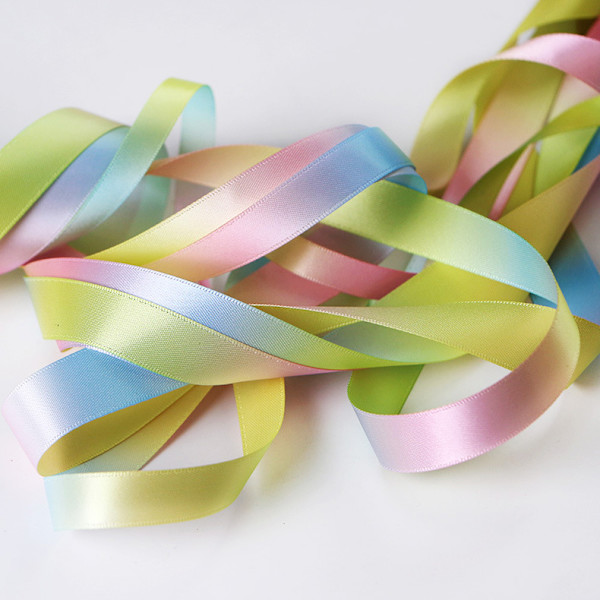100 yards Rainbow Polyester Utskrift Tejp Utskrift Färgglad Gradvis Färg Förpackning Band Värmeöverföring Utskrift Tråd Snö Garn Silke