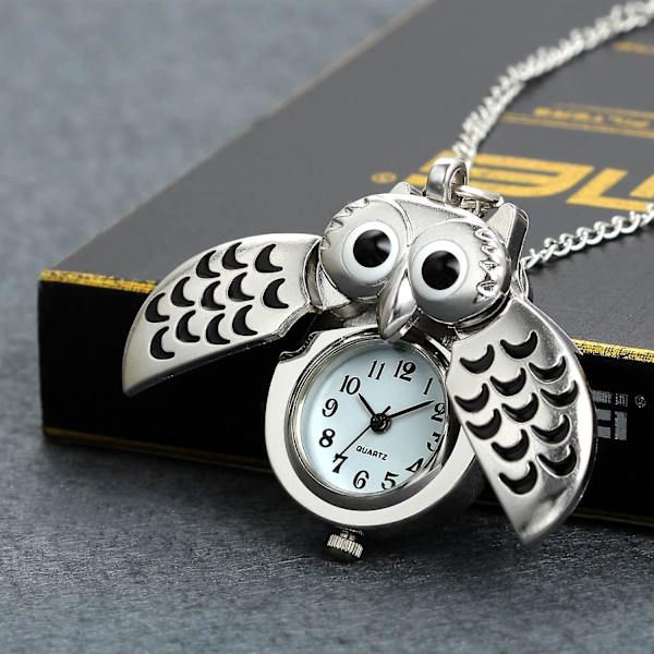 Silver Cartoon Retro Slide Owl Pocket Watch Halsband Tröja Chain Watch