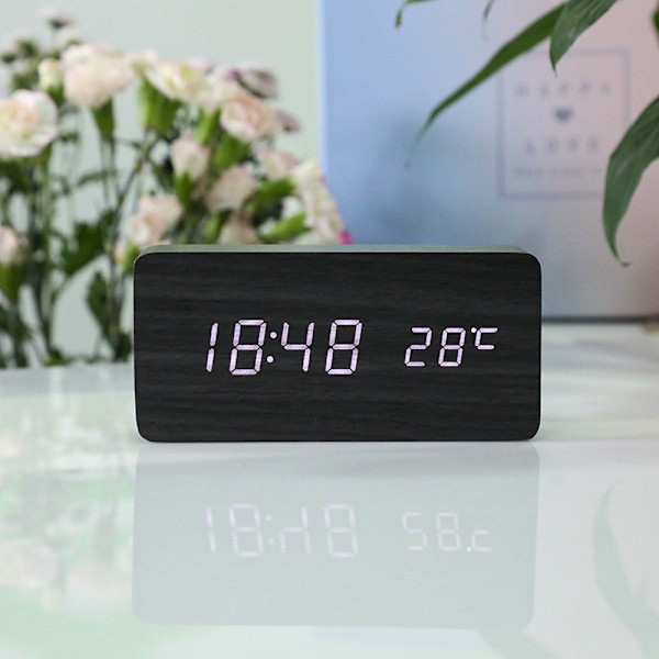 Digital väckarklocka i trä, 0-100 % justerbar ljusstyrka dimmer och larmvolym, veckodag/helgläge, dubbla larm, snooze, 12/24h, trä LED