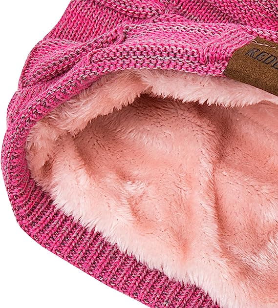Efterårs- og vinterfleece-hue i uld, der passer til alt, varm og trendy