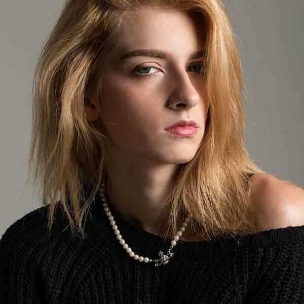 Hänge, high-end känsla, retrostil, pärl temperament, elegant blinkande diamant planet hänge halsband