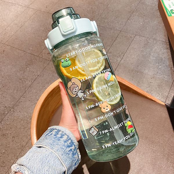 2L Sport Halm Vattenflaska Stickers Bärbar Fitness Bike Cup Grön Green