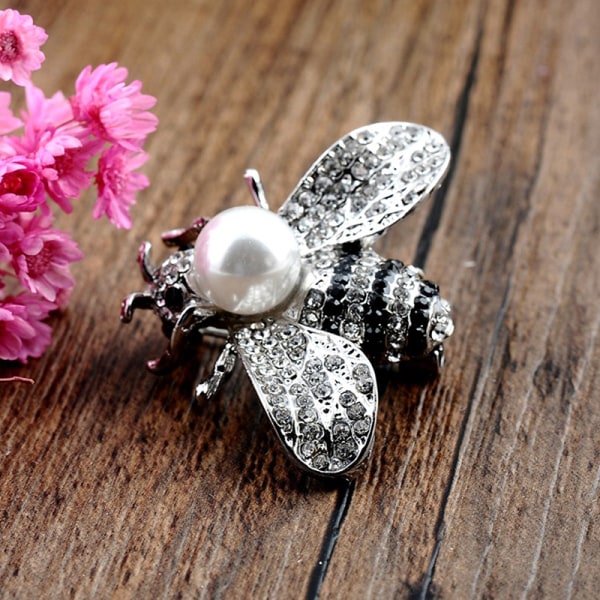 Mode Delikat Bee Broscher Rolig Insect Pearl Corsage Brosch D B