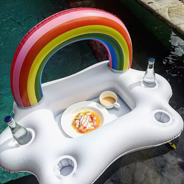 Uppblåsbar regnbåge moln bricka pool 1st