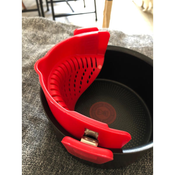 Kök Silikon Sil Clip Rack svart red