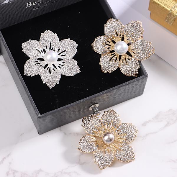 Bauhinia Brosch Suit Pearl Dam Corsage Flower Button Pin Silver