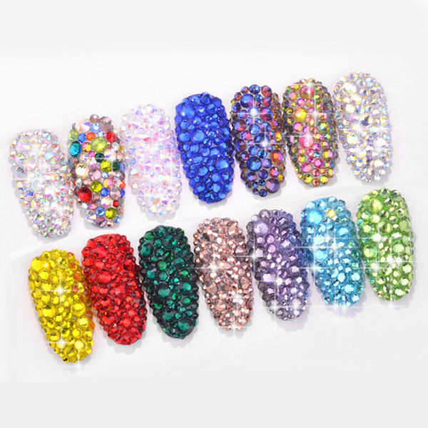 Nageldekorationer för nail art 12 Ge Mei Jia plattbottnad strass lång boxad magic färg blandad paket 1440 st. 12 rutnät manikyr smycken-04 12 grid manicure jewelry-01