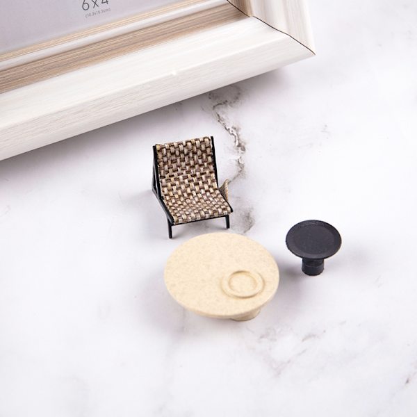 Dockhus Miniatyrmöbler Soffa Stol Skrivbordsstol DIY Dollh Böjd soffa Round table