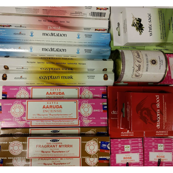 Exklusiv 22-Pack Rökelsestickor  och Koner . Tolalt ca 350st