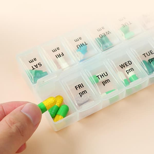 Medicindosett 14 Fack – Doseringsask för 7 Dagar, AM & PM grå