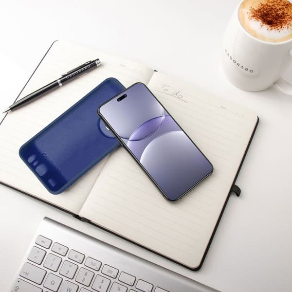 Skyddande skal för Huawei NOVA 13 Pro Stötabsorberande i LIQUID BLUE Blå
