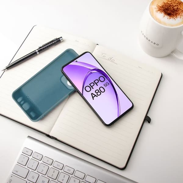 Skyddande stötsäker skal för Oppo A80 i LIQUID GREEN Grön